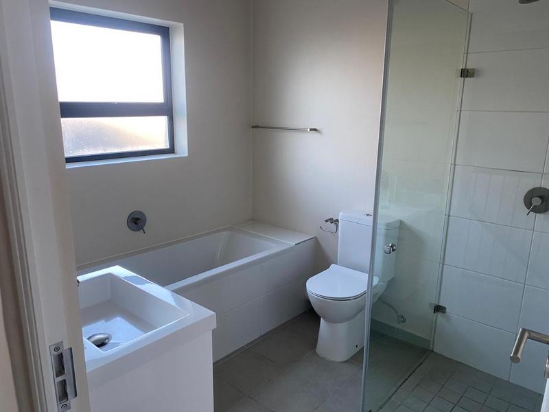 3 Bedroom Property for Sale in Silver Oaks Western Cape